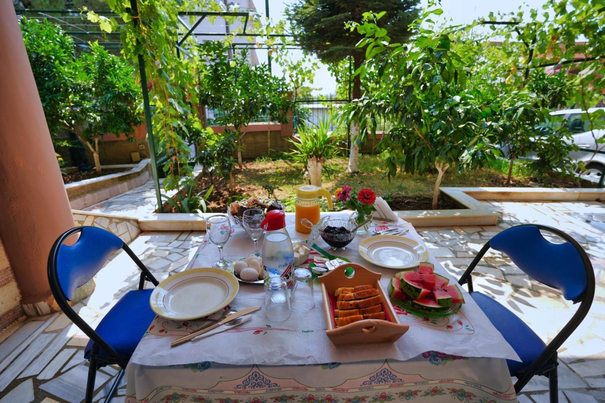 Gjirokastër The View Rooms And Terrace מראה חיצוני תמונה
