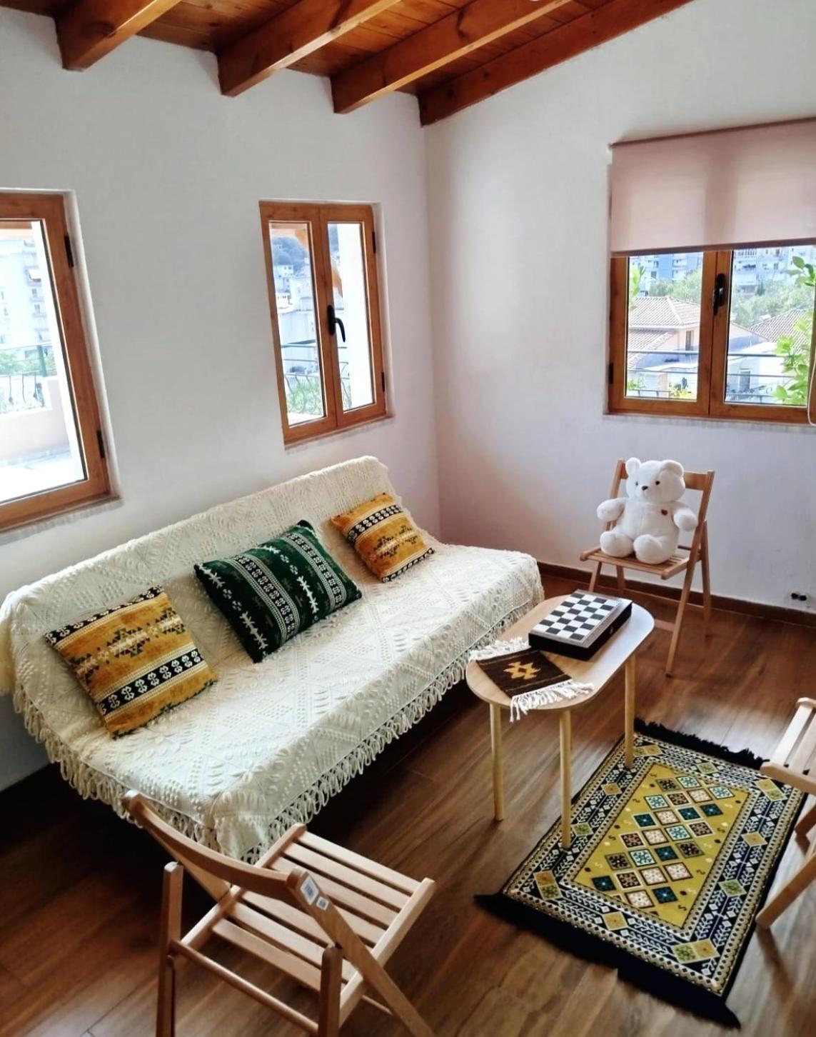 Gjirokastër The View Rooms And Terrace מראה חיצוני תמונה
